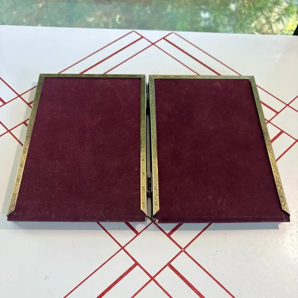 Vintage Double 5x7 Hinged Picture Frame Ornate Gold Tone Metal Folding Frame